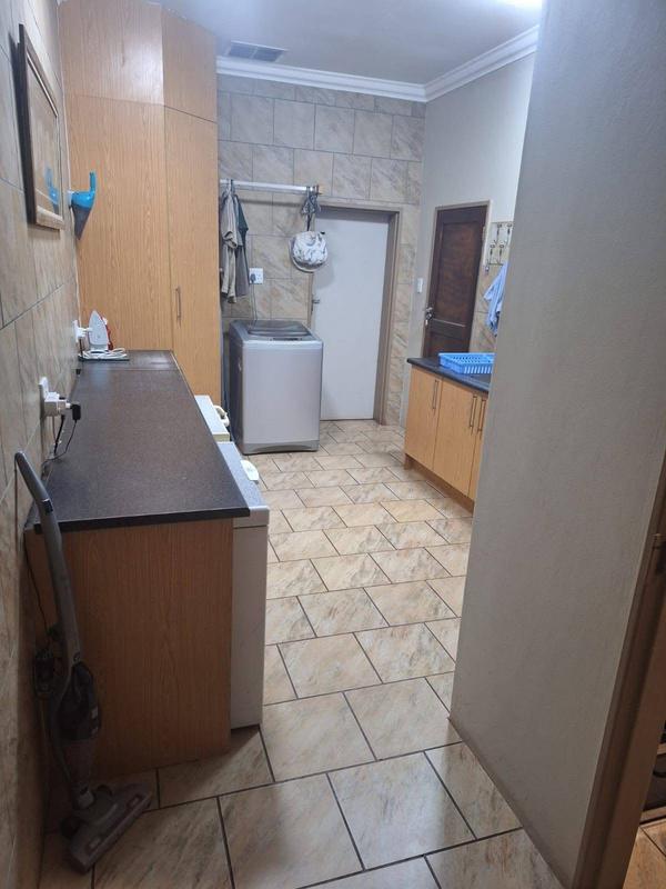 4 Bedroom Property for Sale in Kathu Northern Cape